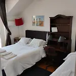 Migas Lisbon House