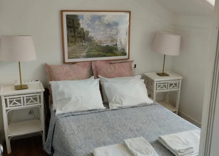Migas Lisbon House